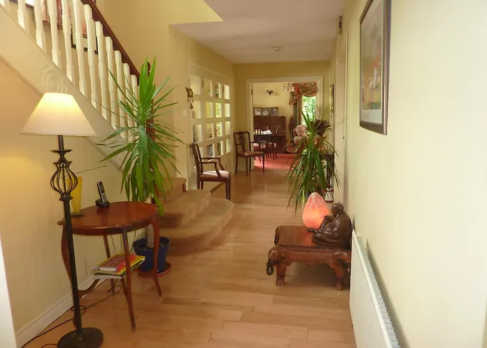 Knocklyon House Nocleg ze śniadaniem 3*